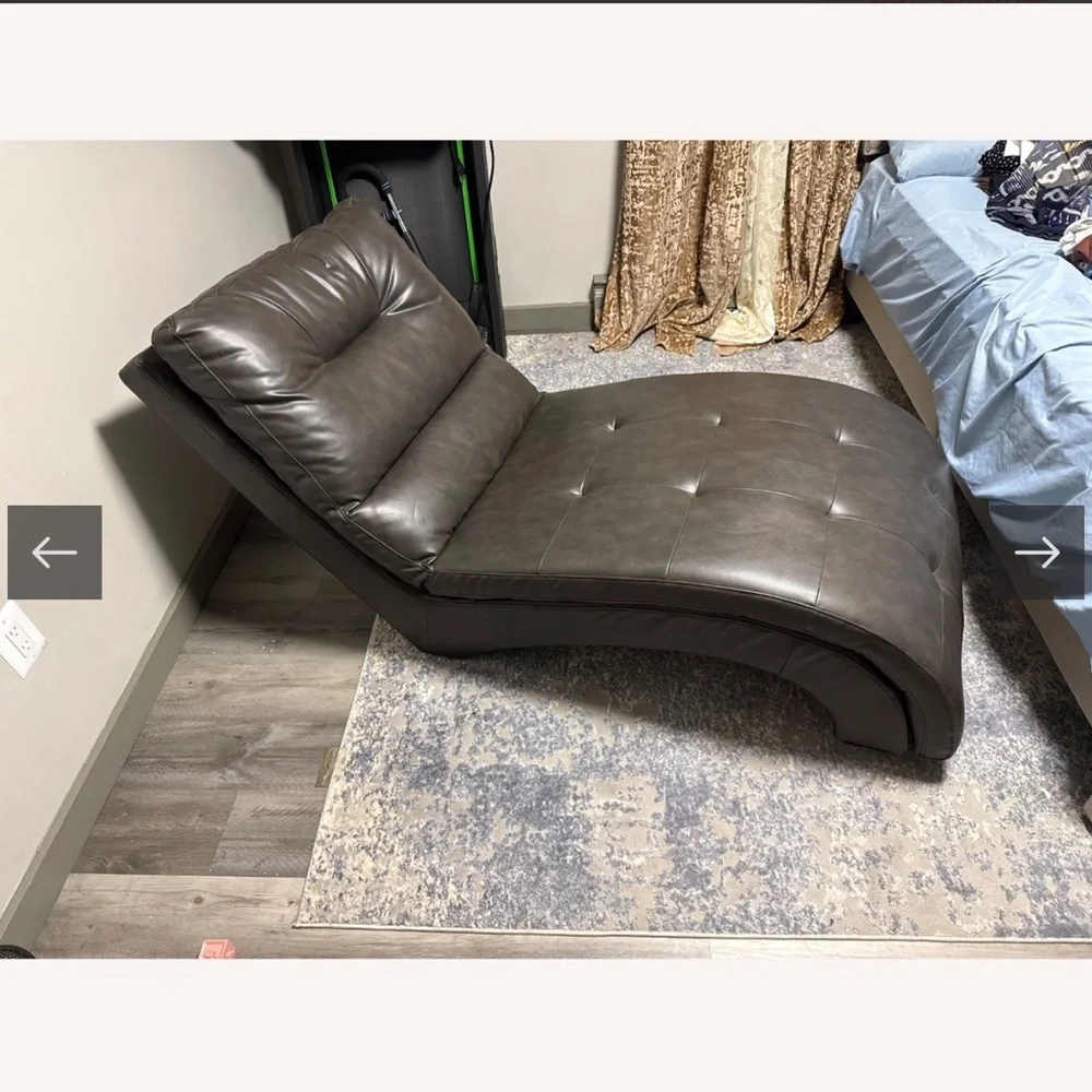 Elegant Gray Chaise Lounge